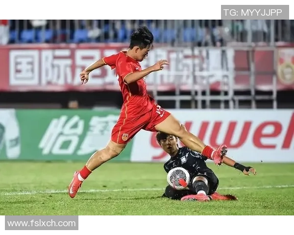 足球杨乙：探索中国足球新星的崛起与未来发展之路