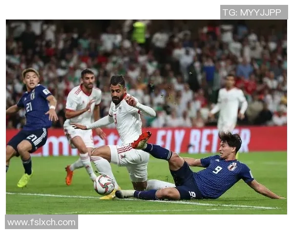 辣评足球：从战术分析到球员表现深度解读精彩赛事背后的故事与思考