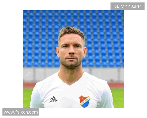 雷度足球引领新潮流打造未来足球的新生态与新体验